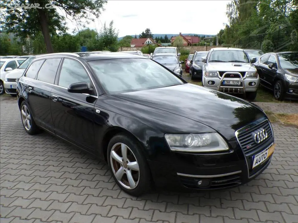 Audi A6 Avant 3,0 TDI 4x4,AUTOMAT,XENON